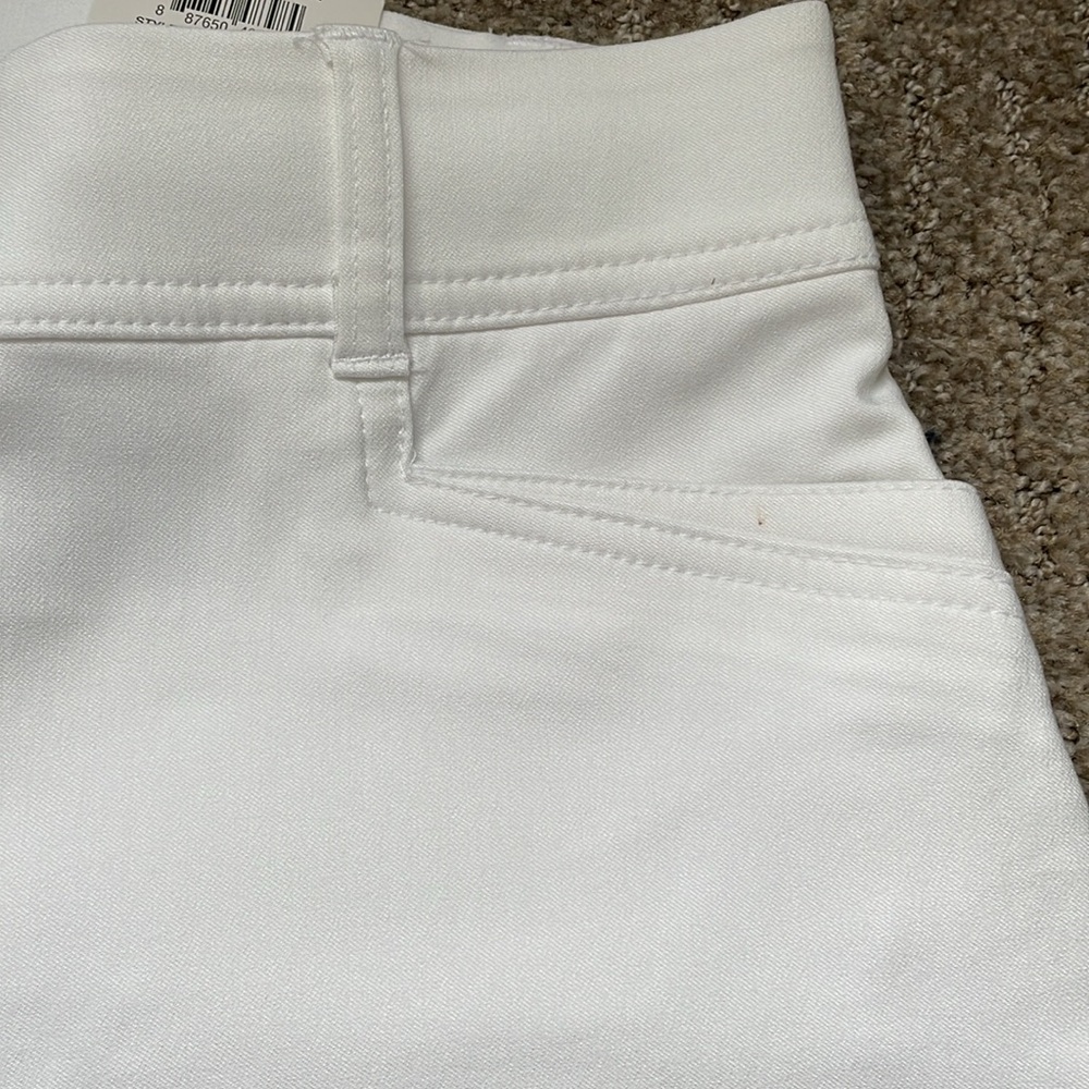 Collection White Pant - Picture 3 of 6